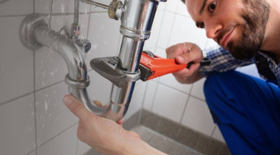Professional sink repair in Humeston, IA